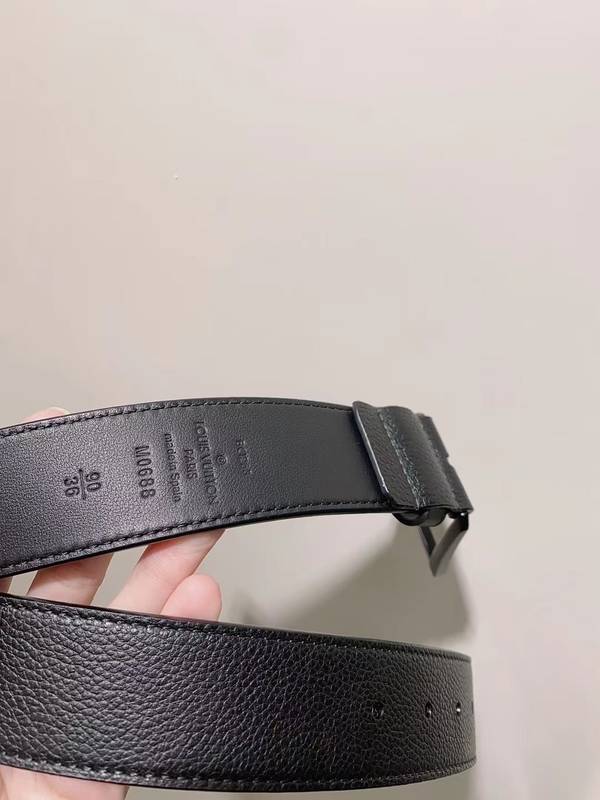 Louis Vuitton 35MM Belt LVB00312